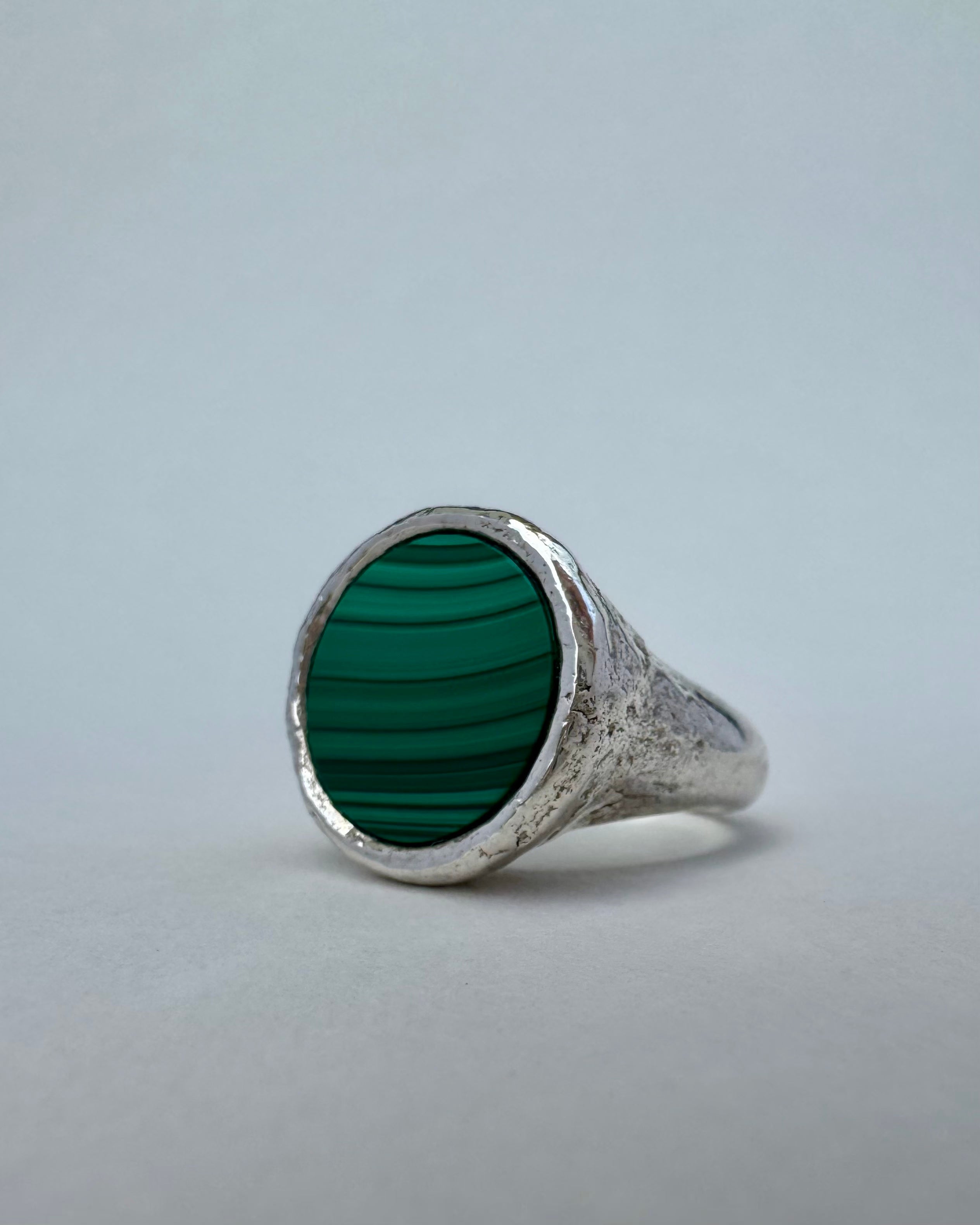 R.925.002